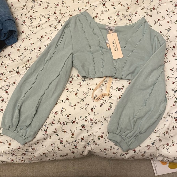 Oh polly Exposed Seam Bardot Crop Top in Blue - Picture 2 of 4